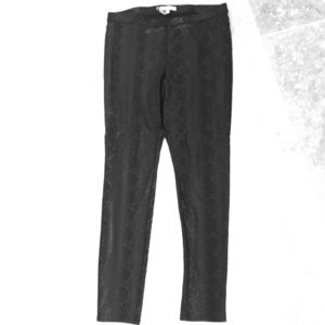 Leggings with pattern